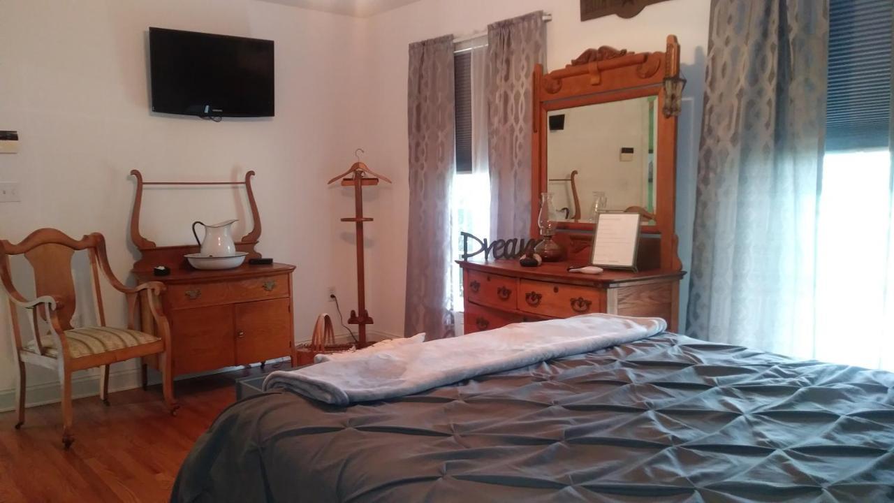 Bed and Breakfast Marvels On The Creek East New Market Esterno foto